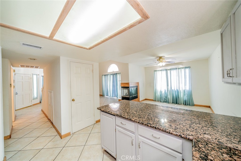 27495 Silverberry Property Photo 16