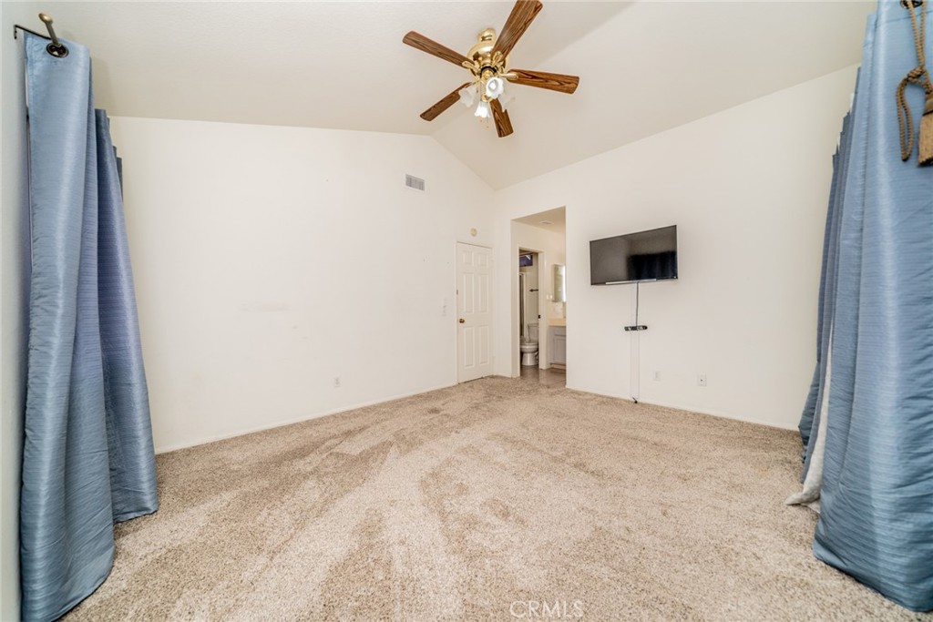 27495 Silverberry Property Photo 24