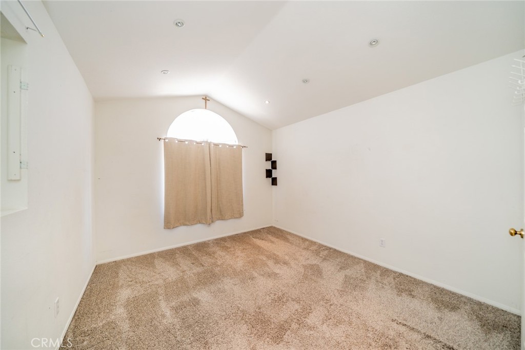 27495 Silverberry Property Photo 30