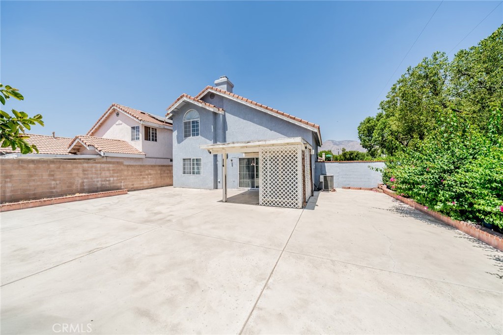 27495 Silverberry Property Photo 33