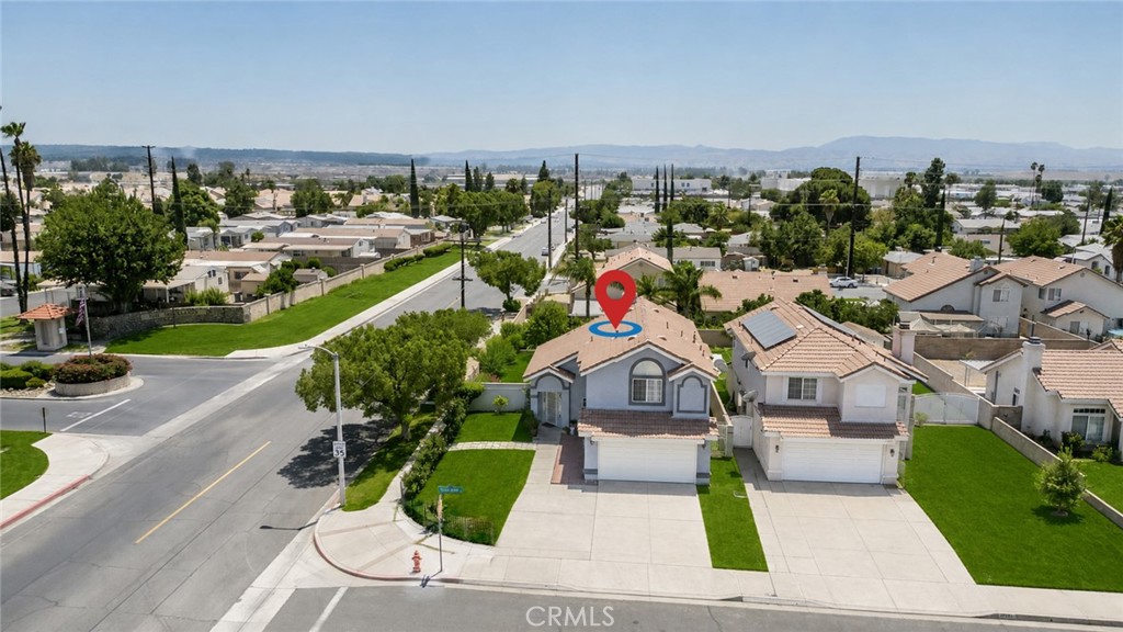 27495 Silverberry Property Photo 40