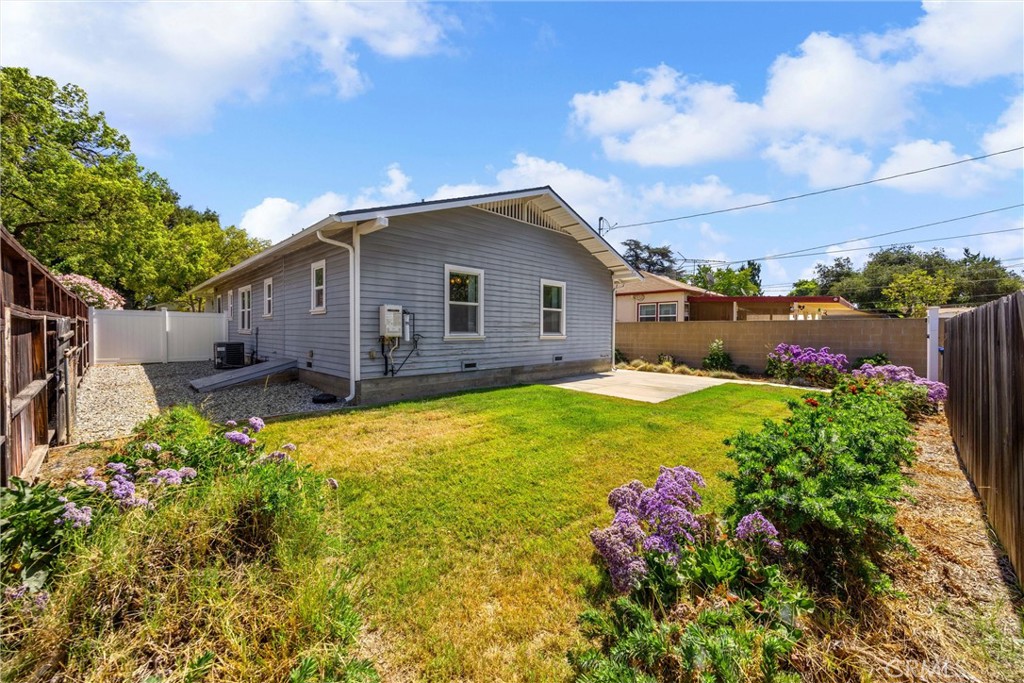 2356 2358 5th Street Property Photo 10