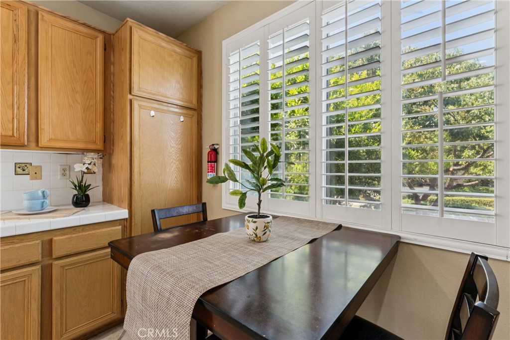 5848 Pine Valley Drive Property Photo 7