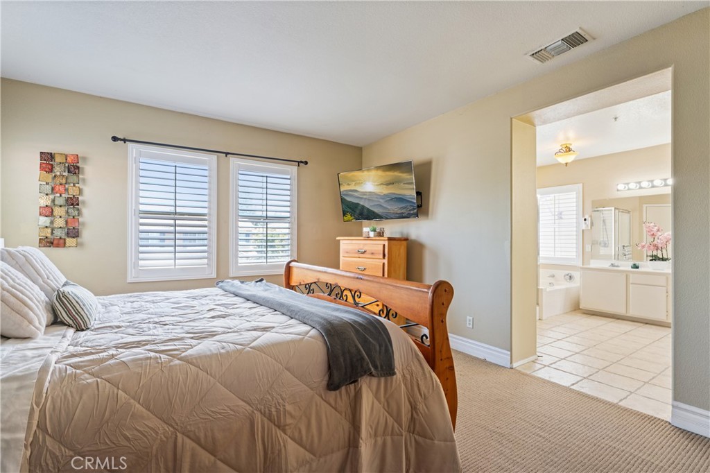 5848 Pine Valley Drive Property Photo 21