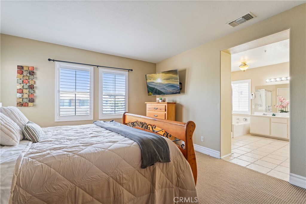 5848 Pine Valley Drive Property Photo 22