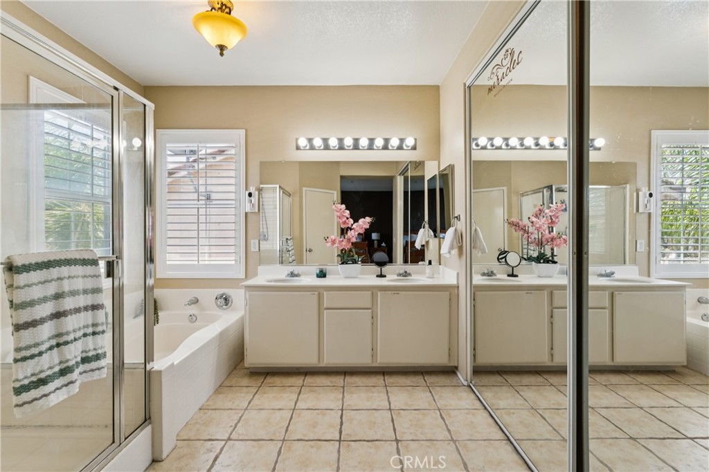 5848 Pine Valley Drive Property Photo 23
