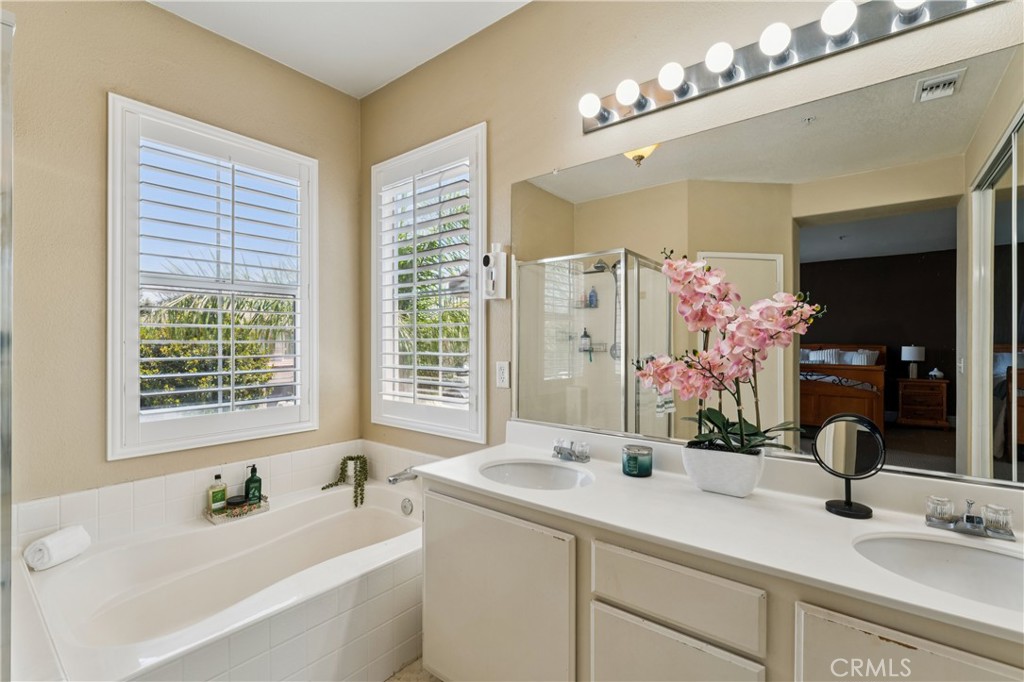 5848 Pine Valley Drive Property Photo 24