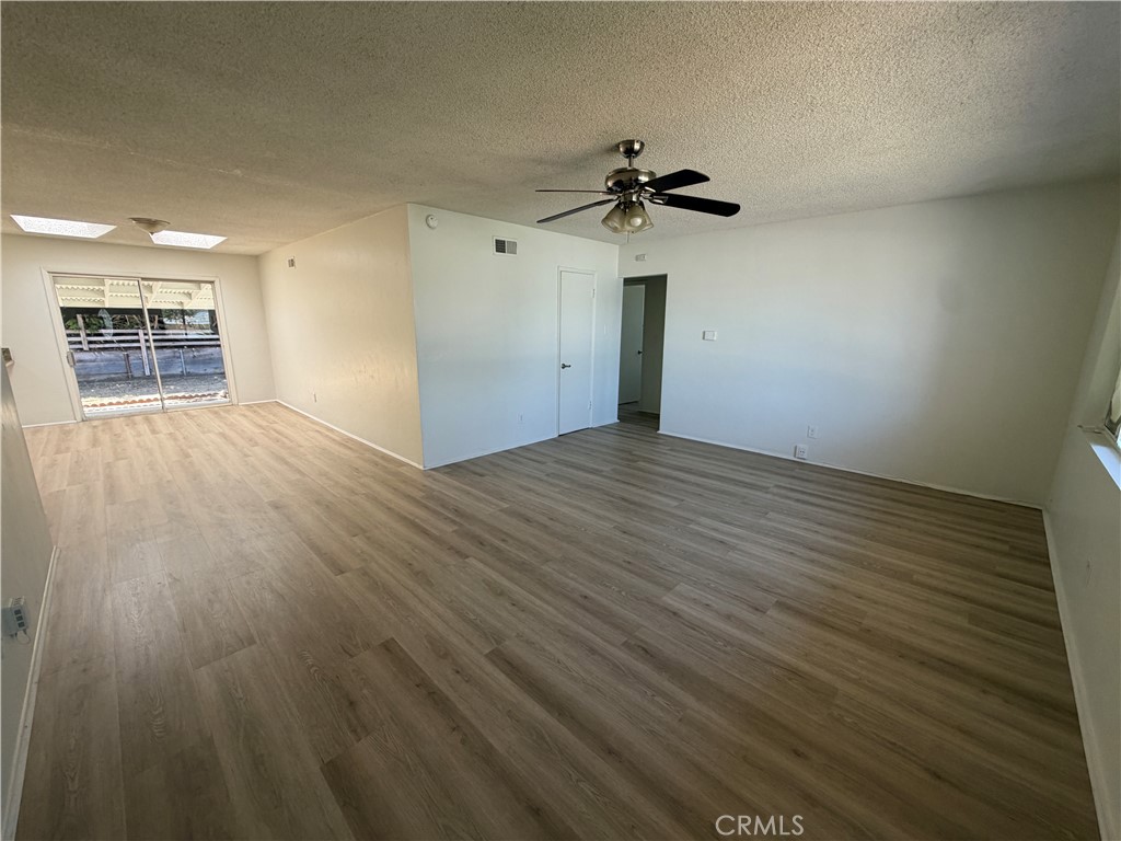 2204 Calle Tortuosa Property Photo 6
