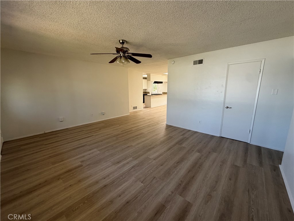 2204 Calle Tortuosa Property Photo 7