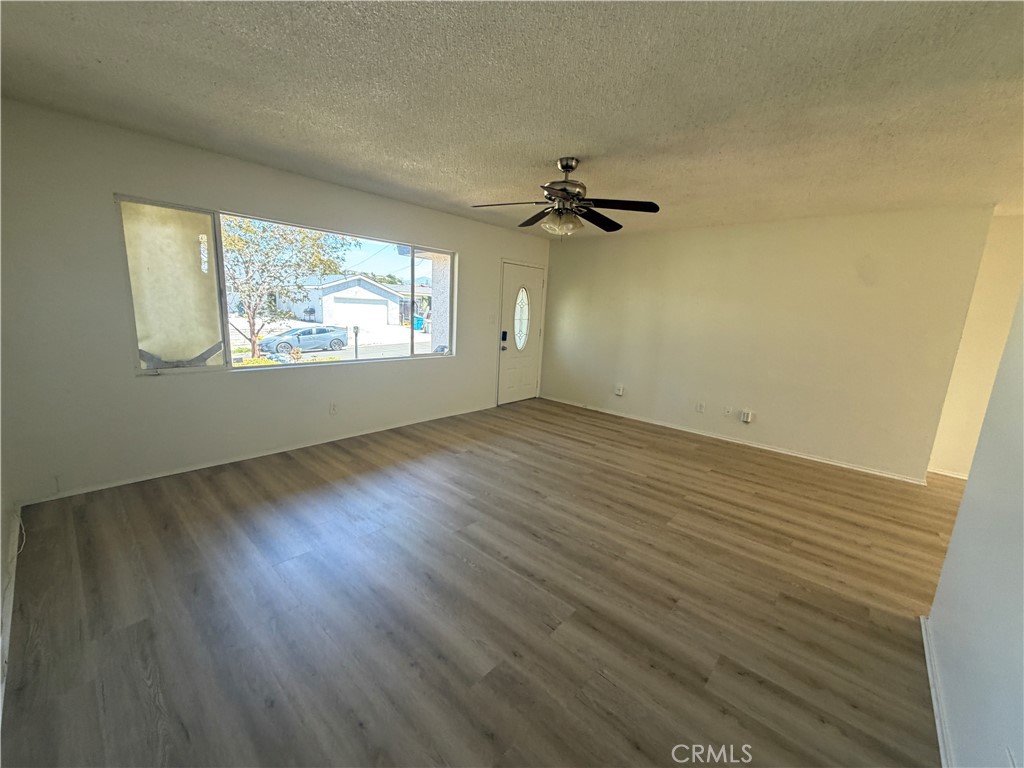 2204 Calle Tortuosa Property Photo 8
