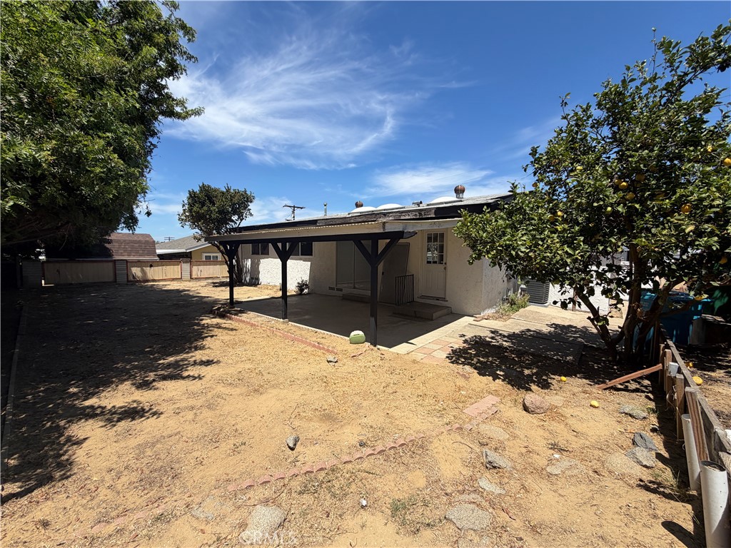 2204 Calle Tortuosa Property Photo 32