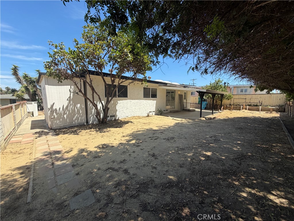 2204 Calle Tortuosa Property Photo 33