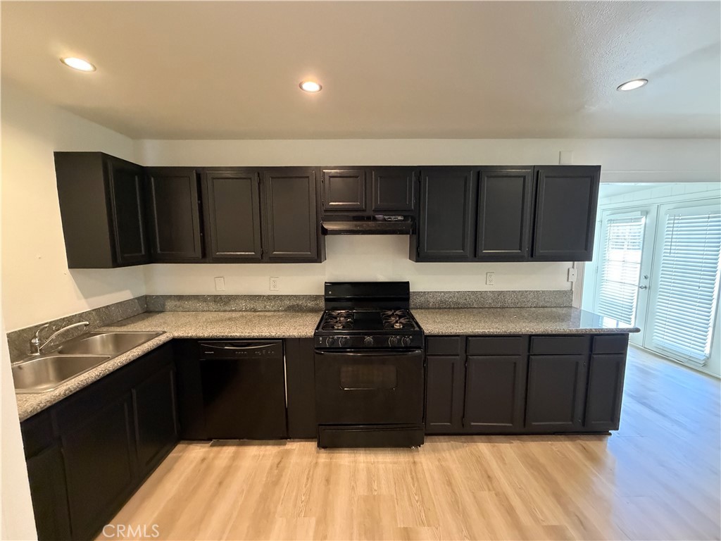 3351 Amhurst Drive Property Photo 13