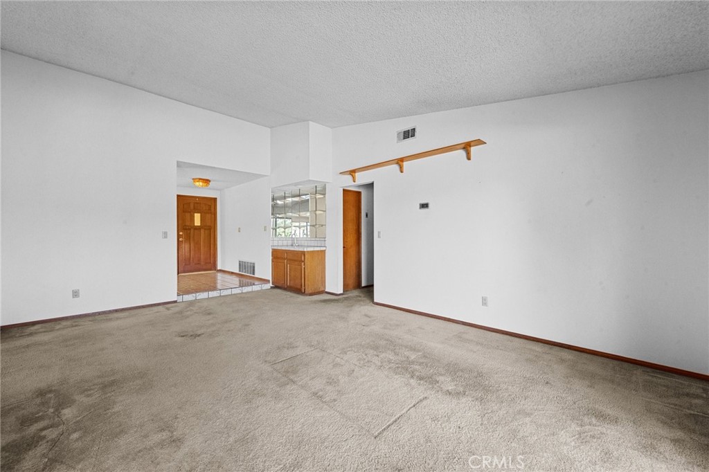 6304 Glen Aire Avenue Property Photo 19
