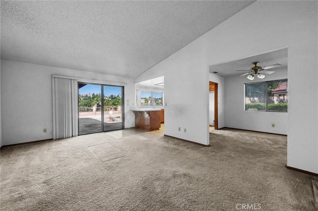 6304 Glen Aire Avenue Property Photo 20