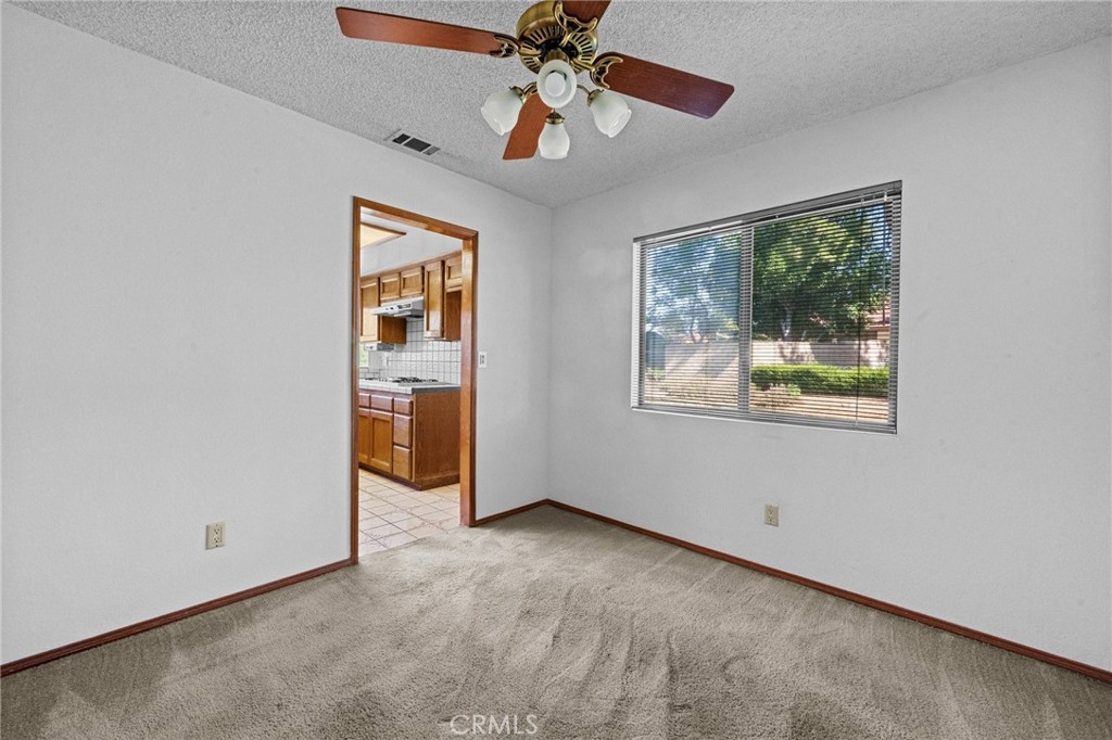 6304 Glen Aire Avenue Property Photo 27