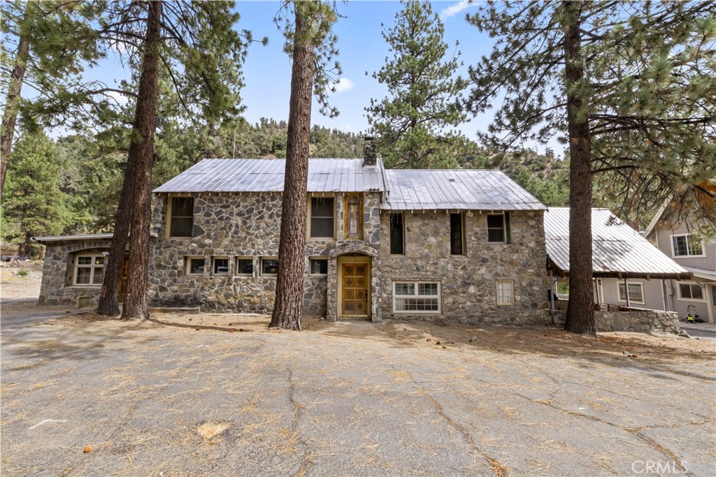 1576 State Highway 2 Property Photo 3