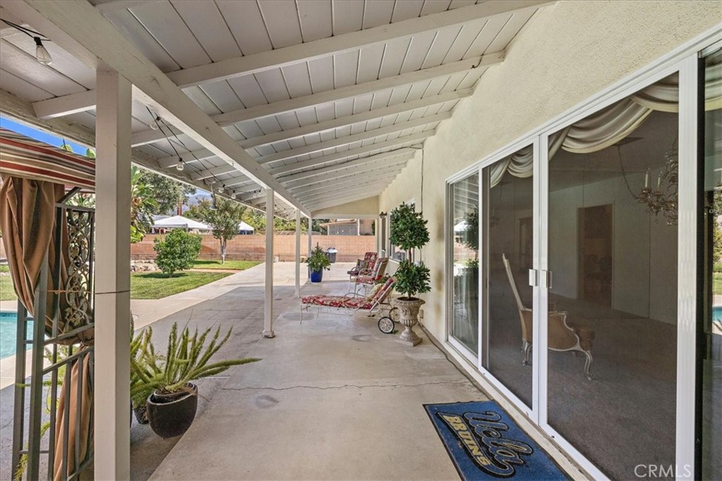 321 Catherine Park Property Photo 35