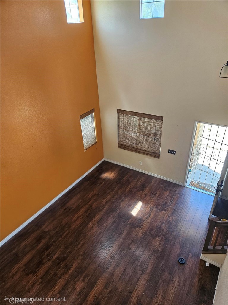 7845 Oak Court Property Photo 6