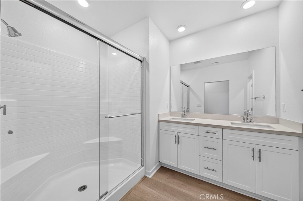 16426 Whittier Blvd. 5 Property Photo 25