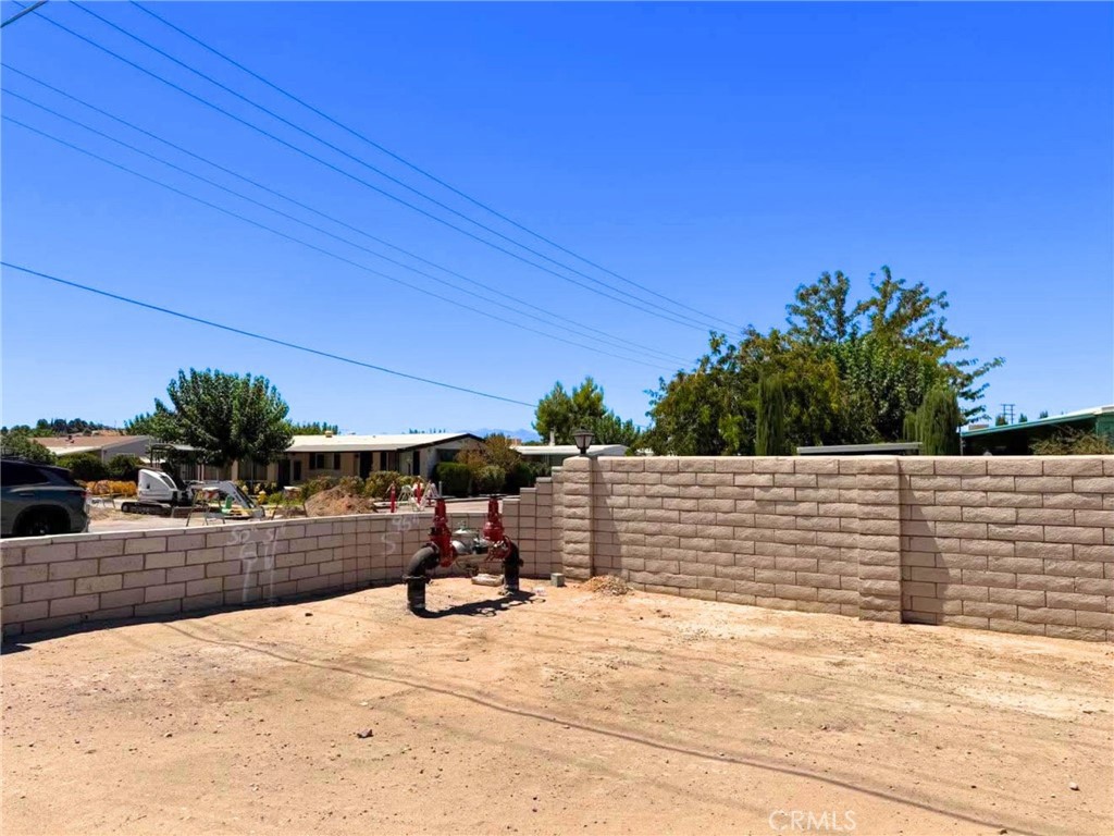 15940 Stoddard Wells 56 Property Photo 31