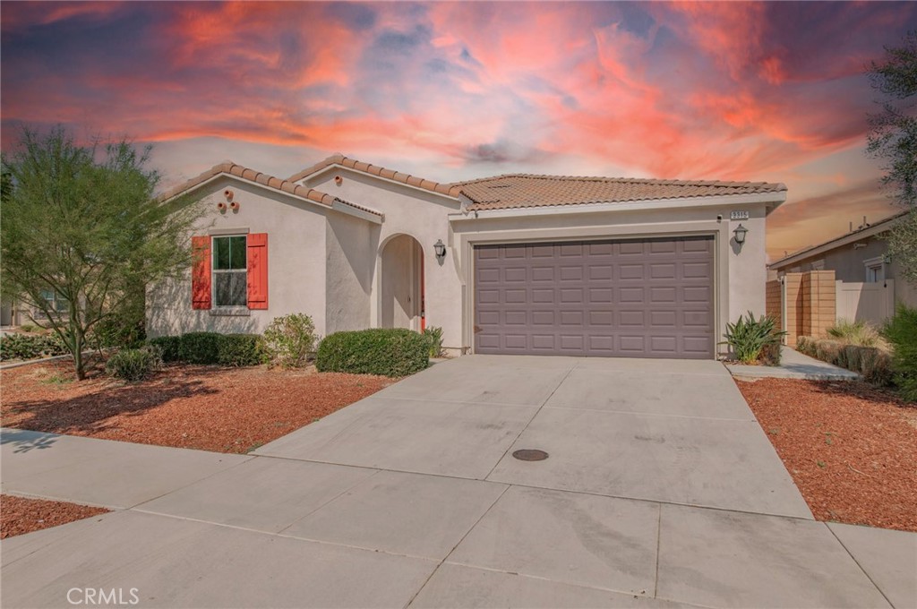 3315 S Primerose Drive Property Photo 1