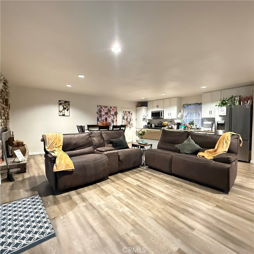 1277 Essex Property Photo 7