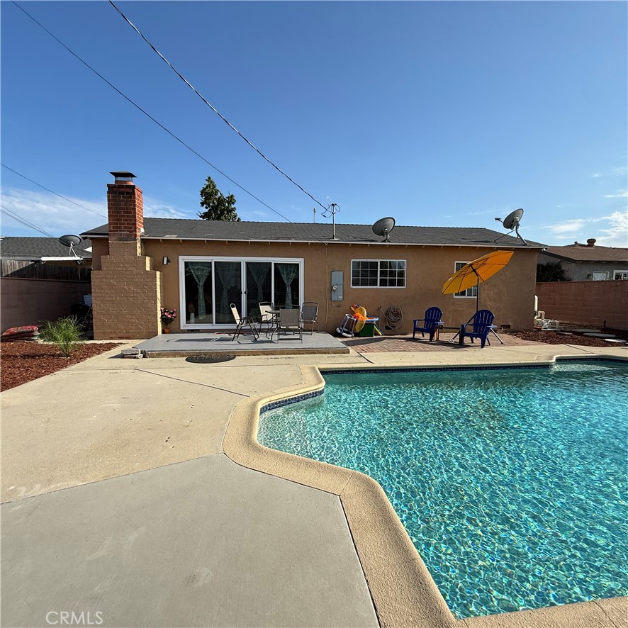 1277 Essex Property Photo 19