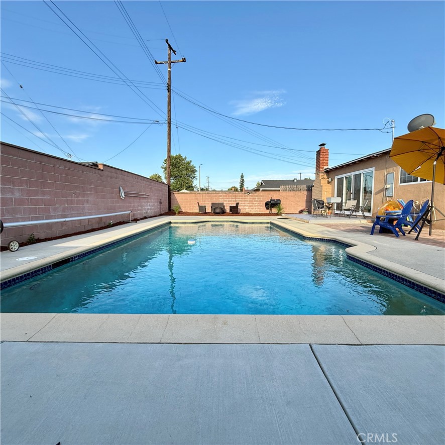 1277 Essex Property Photo 20