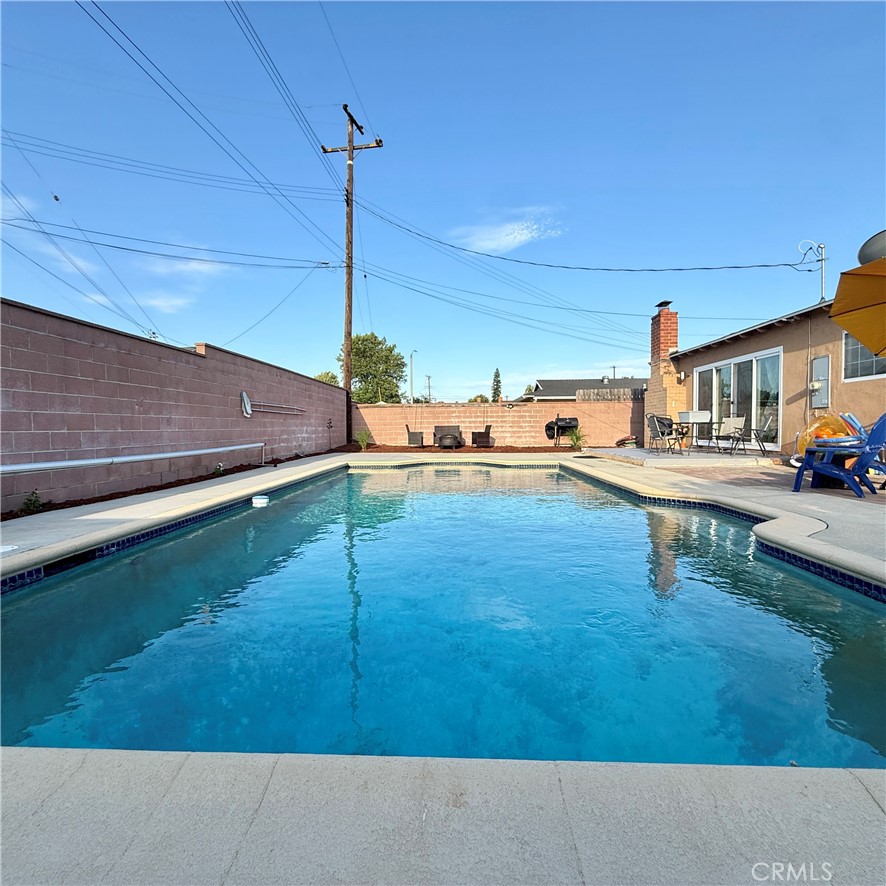 1277 Essex Property Photo 21