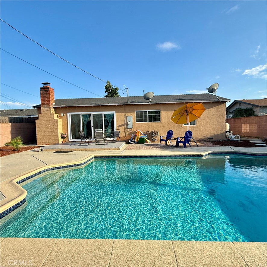 1277 Essex Property Photo 24
