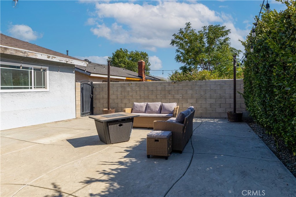 222 N Arrowhead Avenue Property Photo 11