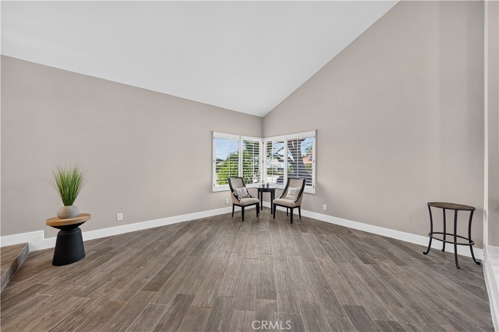 1830 Vail Way Property Photo 8