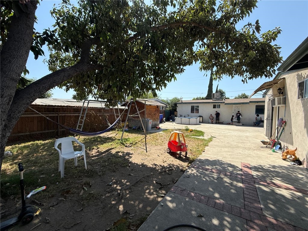 2164 Goodall Ave Property Photo 14