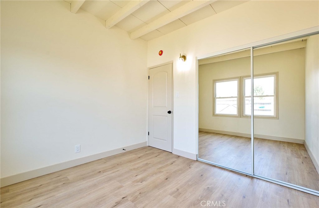 1407 S Hillford Avenue Property Photo 9