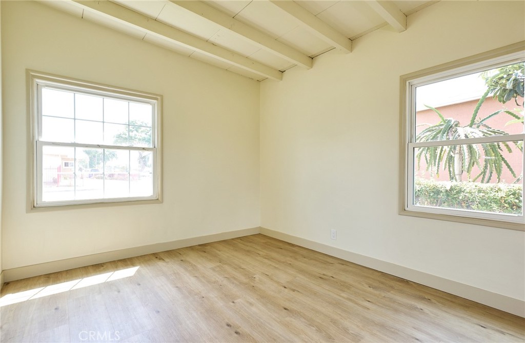 1407 S Hillford Avenue Property Photo 15