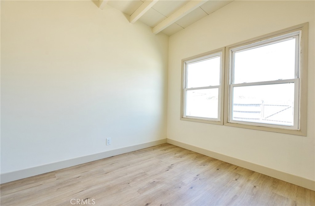 1407 S Hillford Avenue Property Photo 18