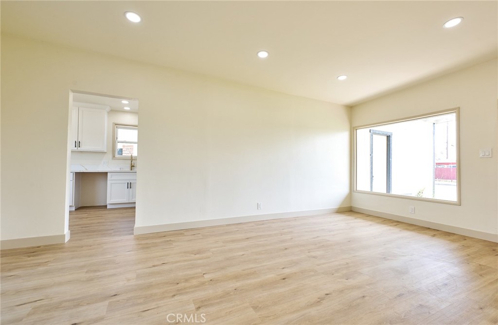 1407 S Hillford Avenue Property Photo 21