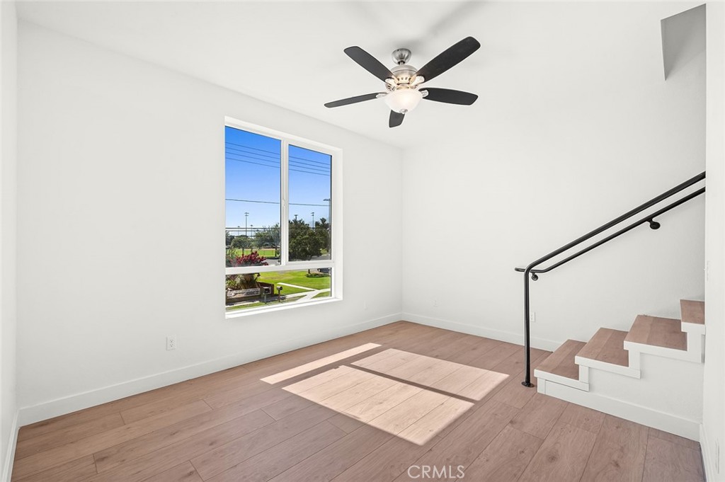 9613 Juniper Avenue 2 Property Photo 11