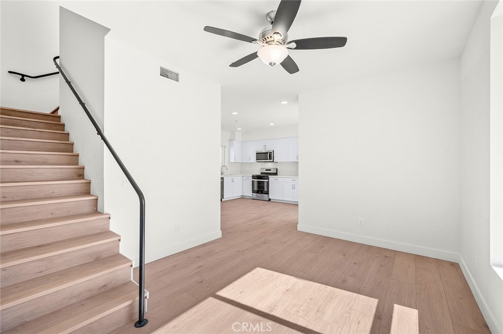 9613 Juniper Avenue 2 Property Photo 12