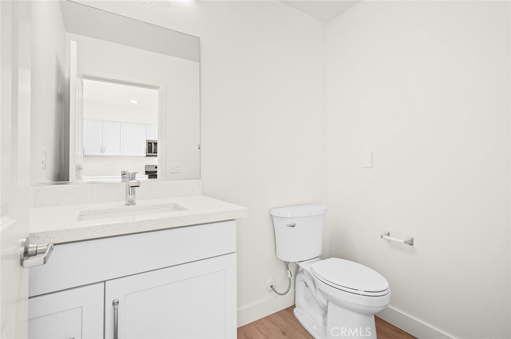 9613 Juniper Avenue 2 Property Photo 17