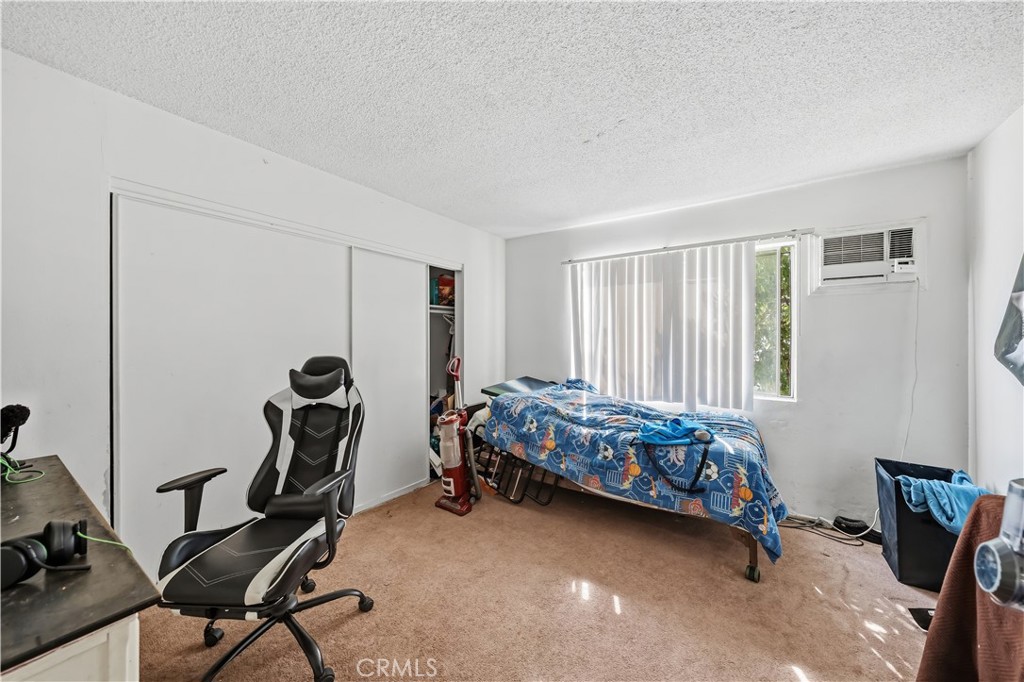 2524 Price Property Photo 11