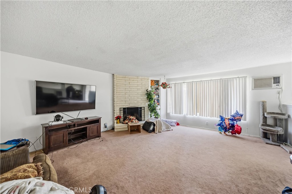 2524 Price Property Photo 12
