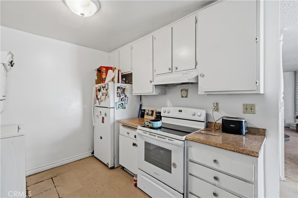 2524 Price Property Photo 14