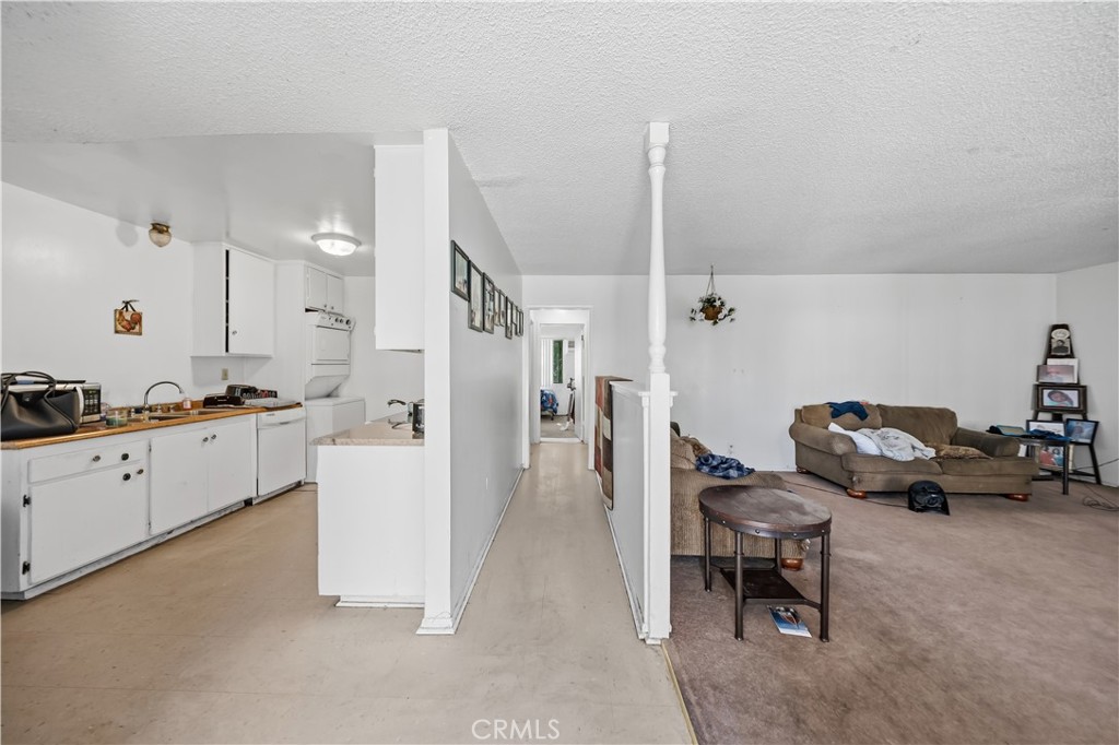 2524 Price Property Photo 16