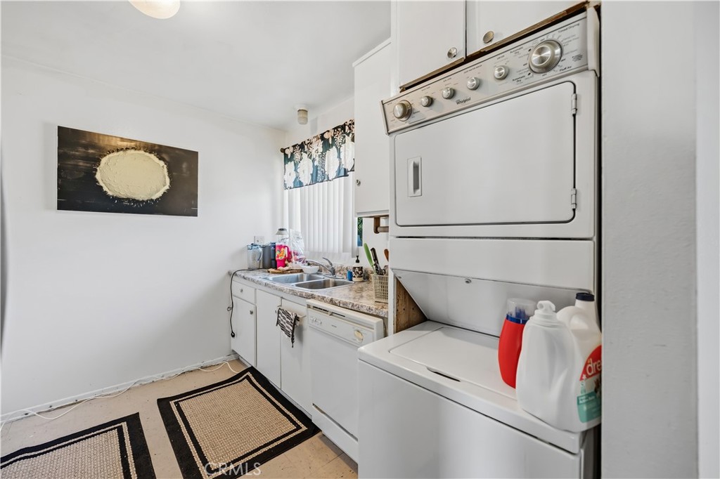 2524 Price Property Photo 20