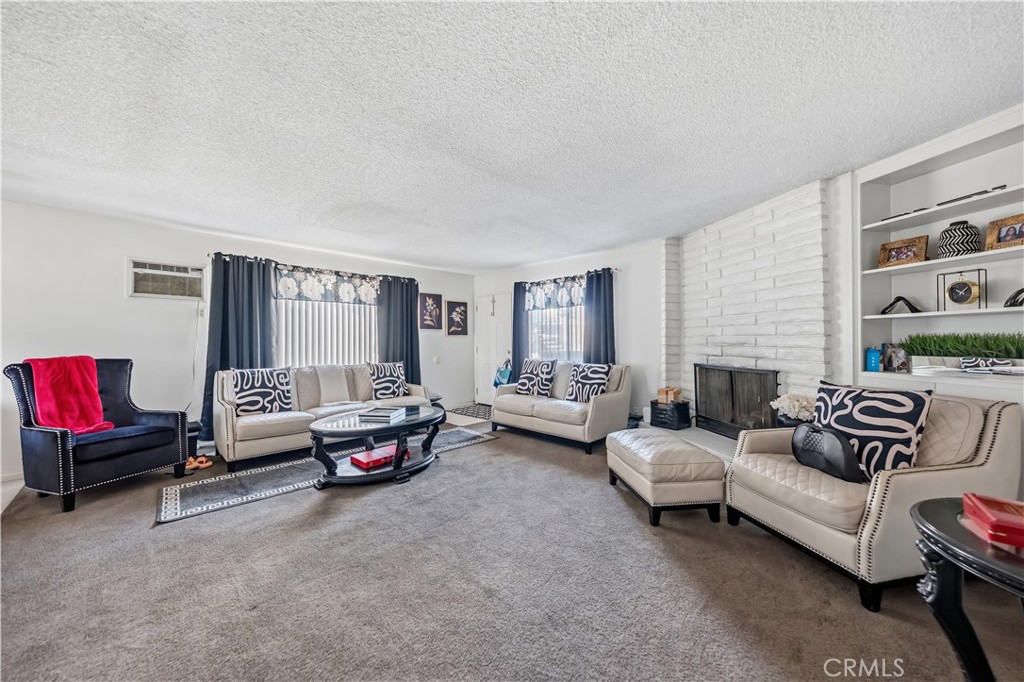 2524 Price Property Photo 24
