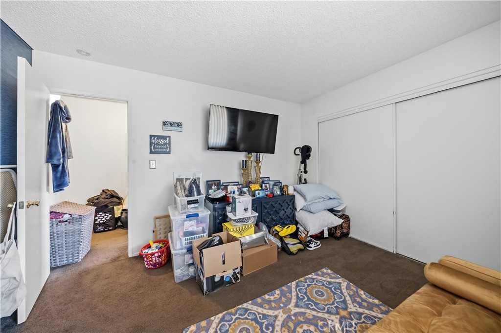 2524 Price Property Photo 35