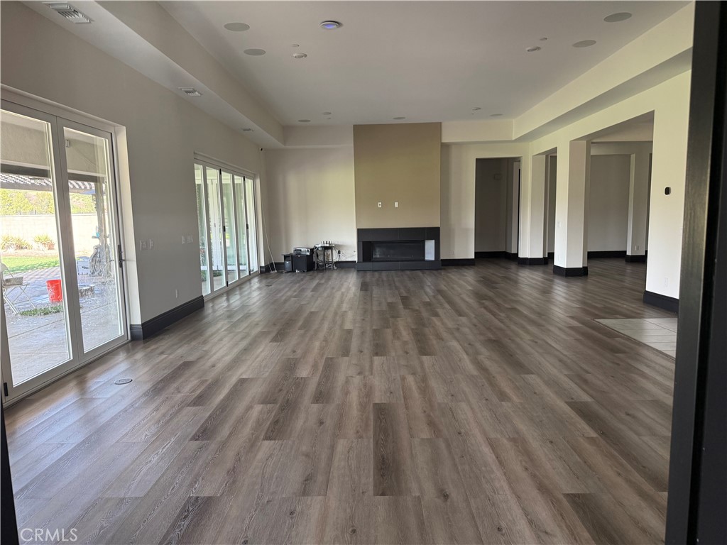 16277 Amberleaf Court Property Photo 6