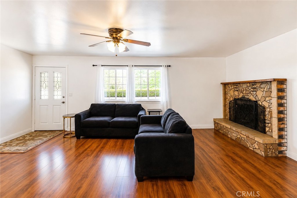 10715 3rd Avenue Property Photo 10